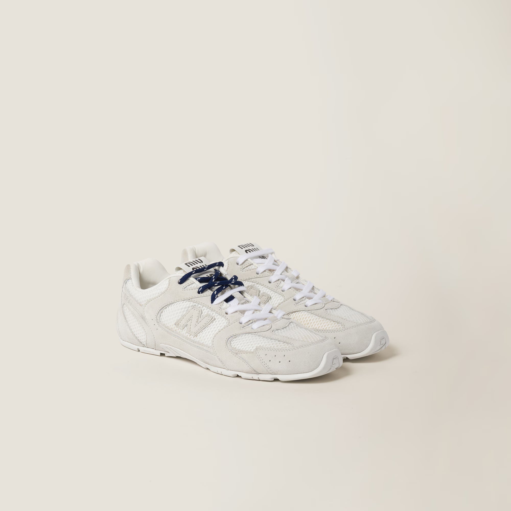 530 SL Runner – Suede and Mesh White Edition